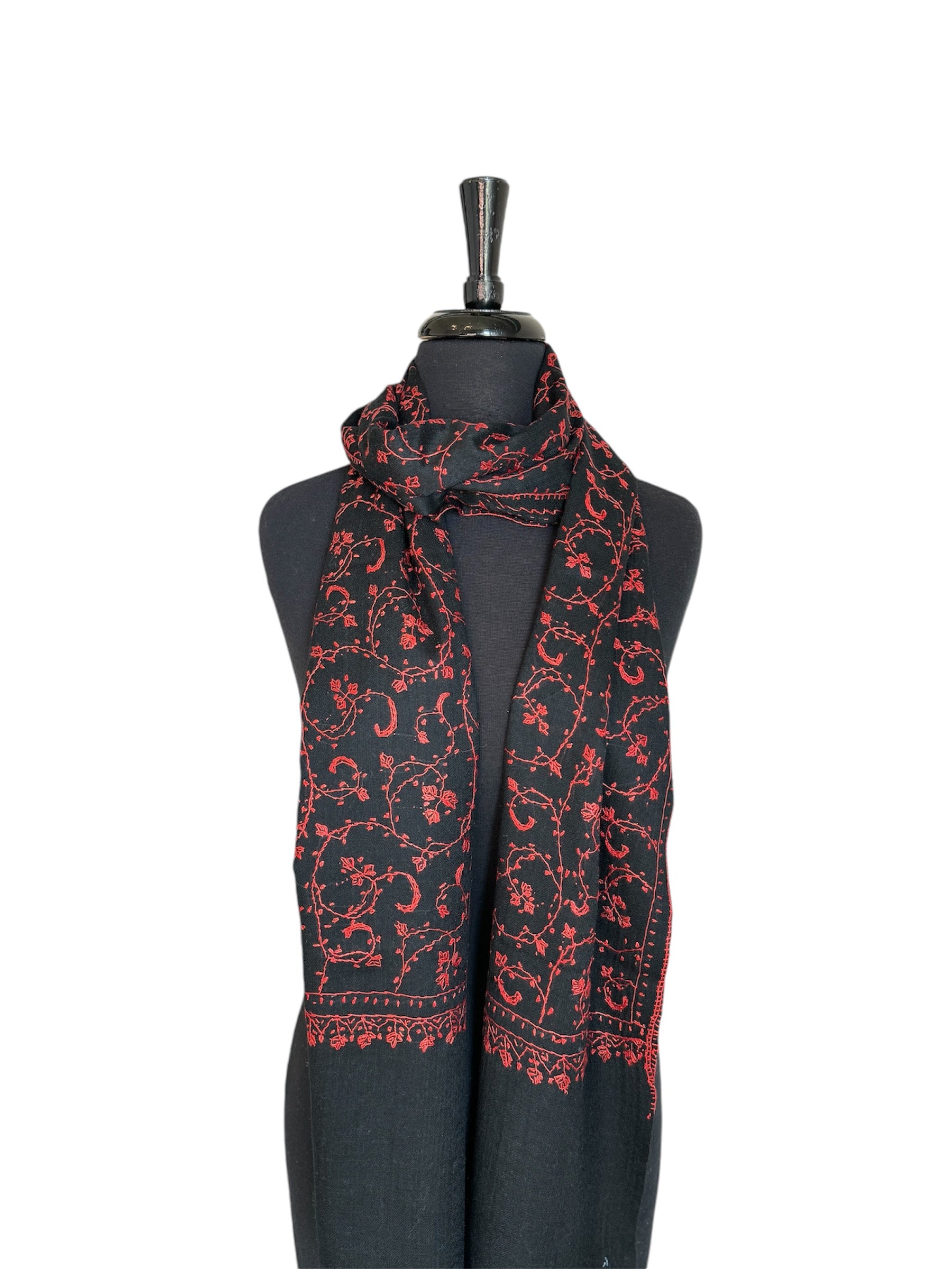 Kashmiri Feather-Light Woolen Stole - Sozni Jalidar Design image 10