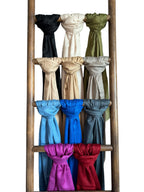 Kashmiri Feather-Light Woolen Scarf: Plain image 0