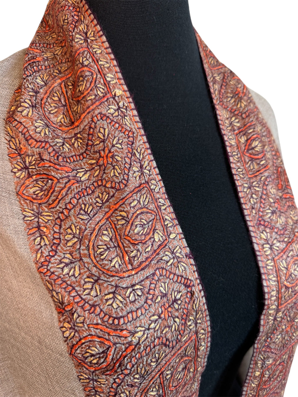Kashmiri Feather-Light Woolen Shawl - Kalandoor image 8
