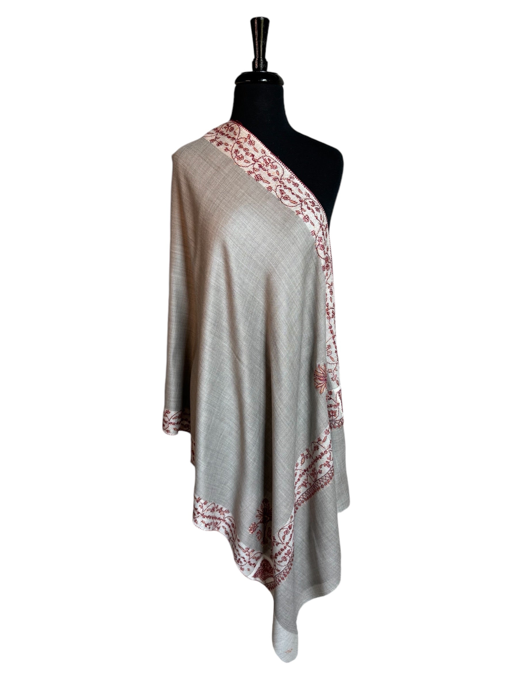 Kashmiri Feather-Light Woolen Wrap - Sozni Neemdor Design