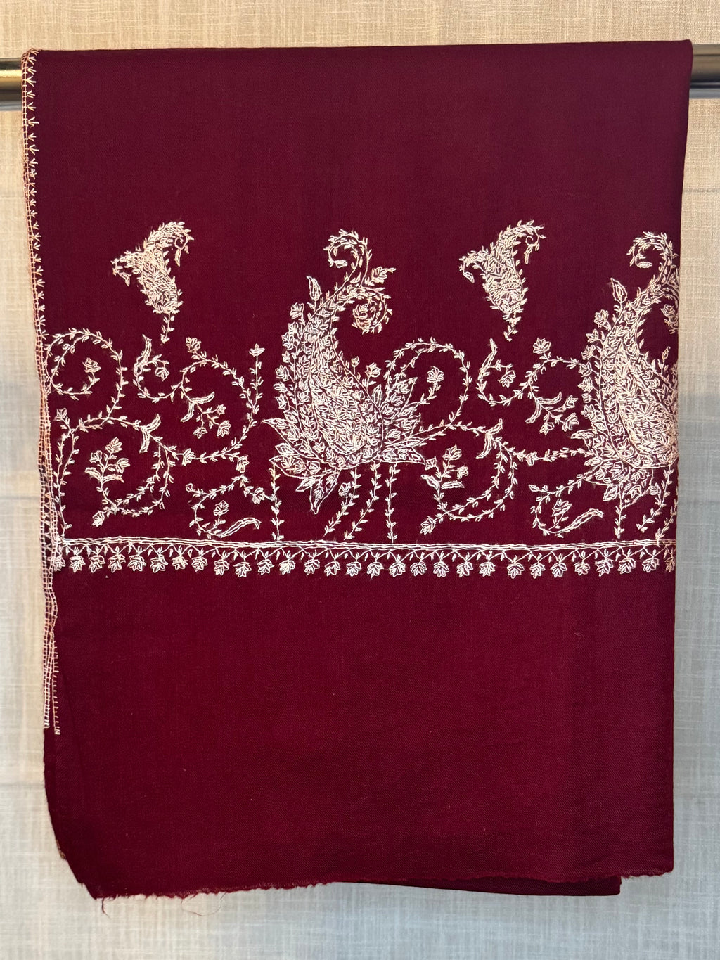 Kashmiri Woolen Wrap - Sozni Paldar Design