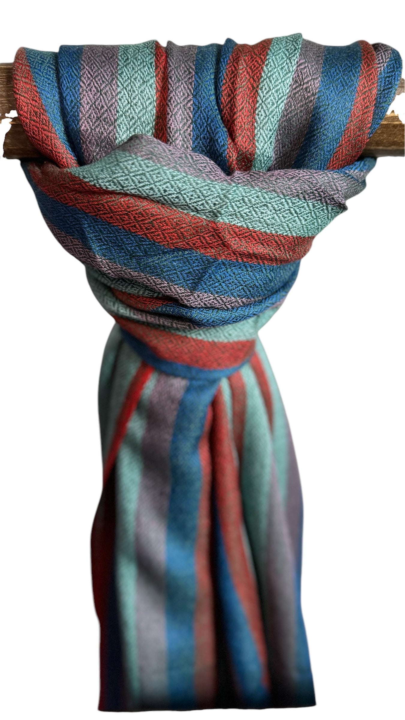 Kashmiri Feather-Light Woolen Scarf: checkered image 9